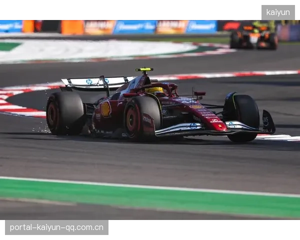 F1车队完美同步：模拟比赛训练打造极致默契