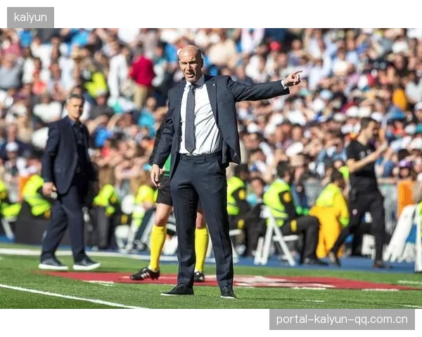 皇马临时指挥体系曝光？年轻教练组担起重任